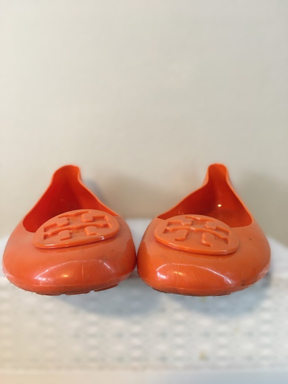 Tory Burch ⊹ Bright Orange Jelly "Reva" Flats - retired jelly style! - Picture 7 of 16